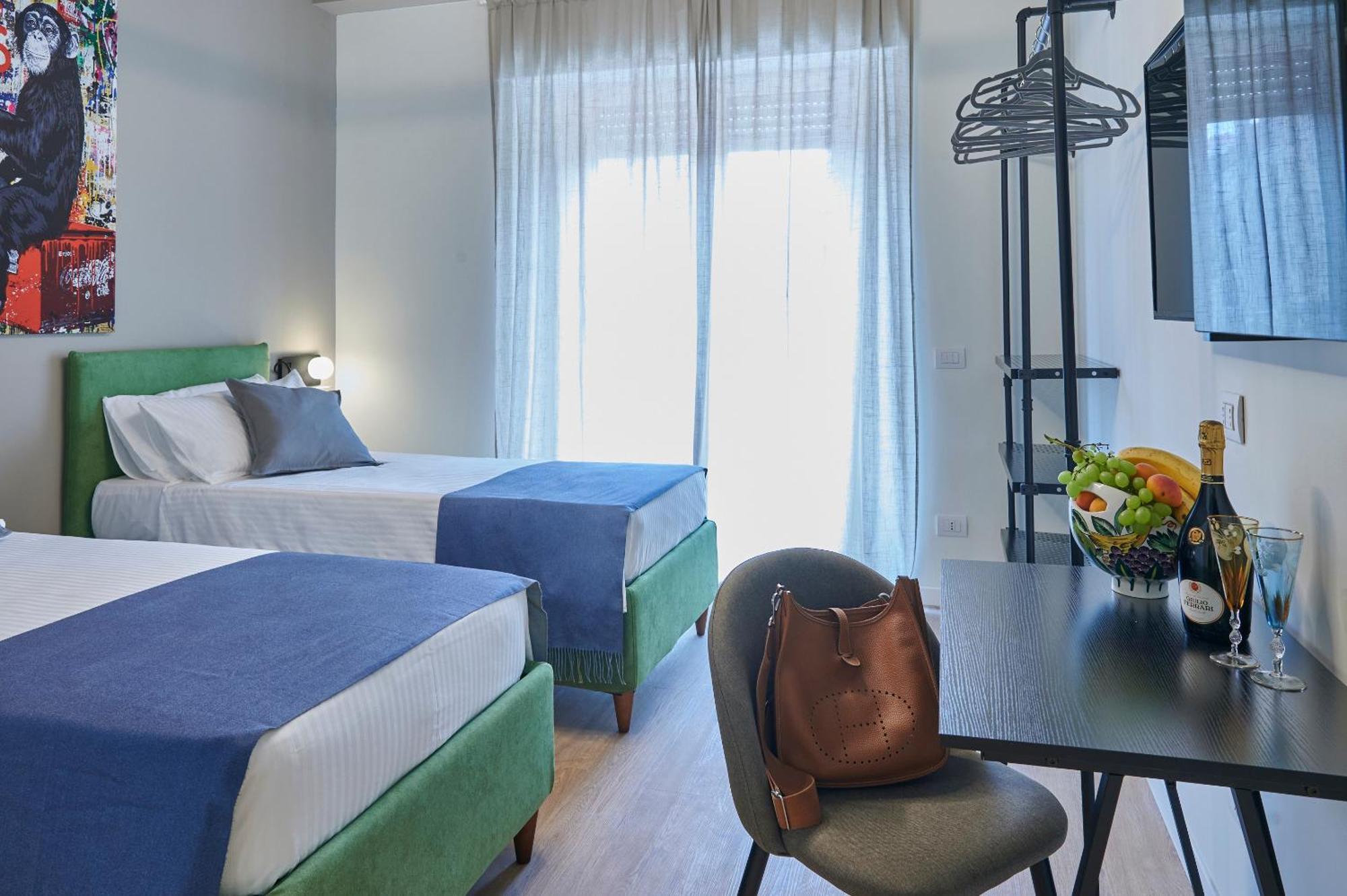 White Ribbon Hotel Milan Luaran gambar